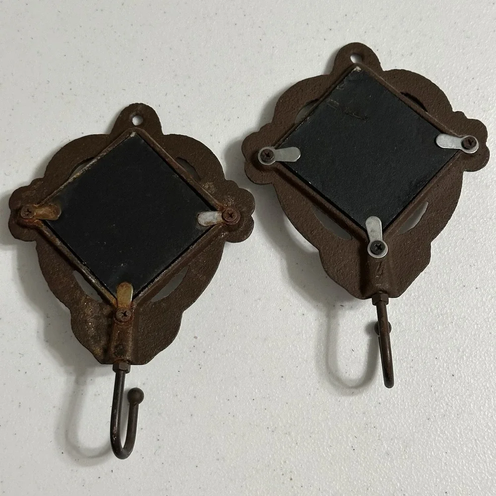 Vintage Cast Iron‎ Wall Hooks Decorative Rustic Home Decor Shabby Chic Set Of 2